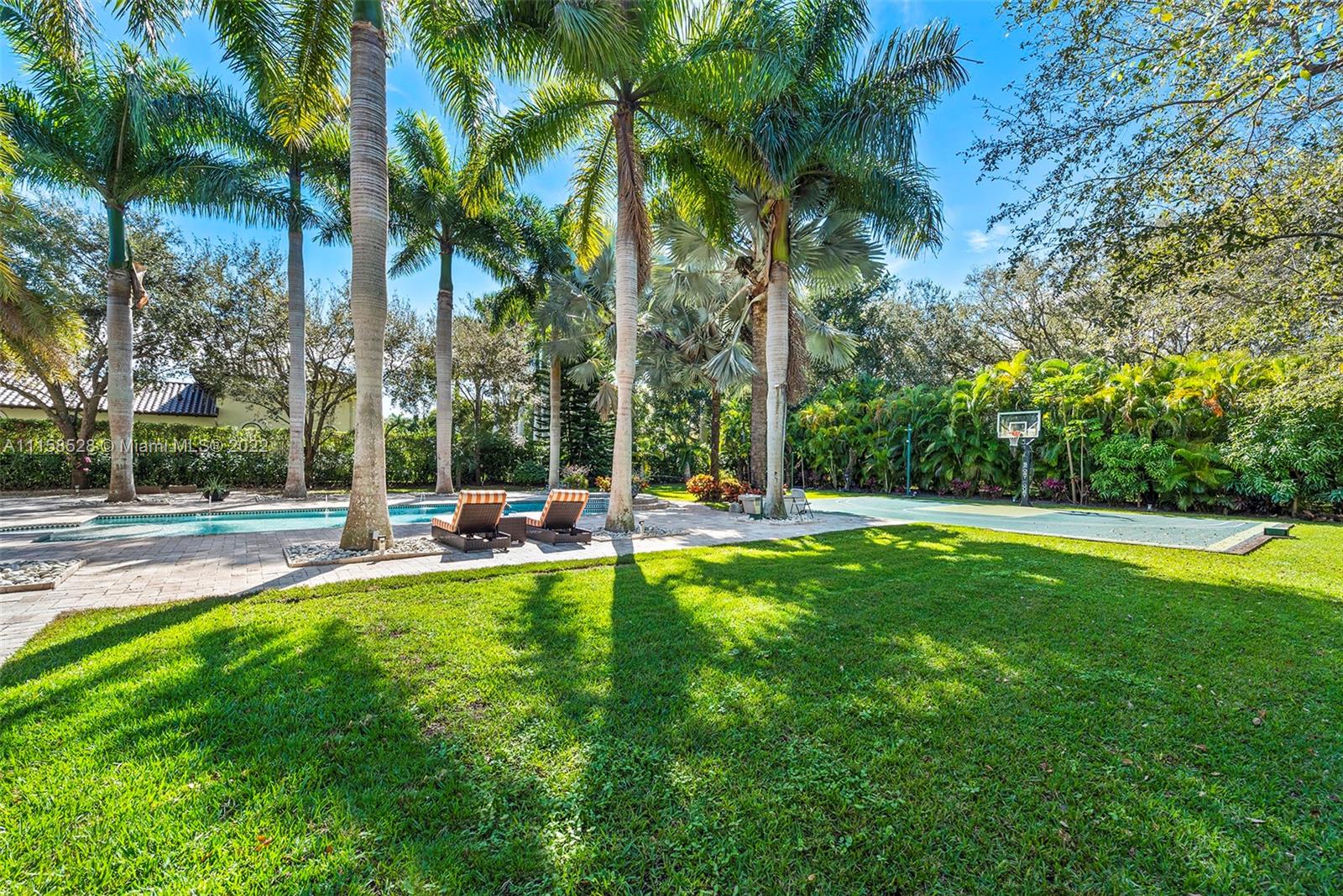 STRITTER ESTATES - Residential