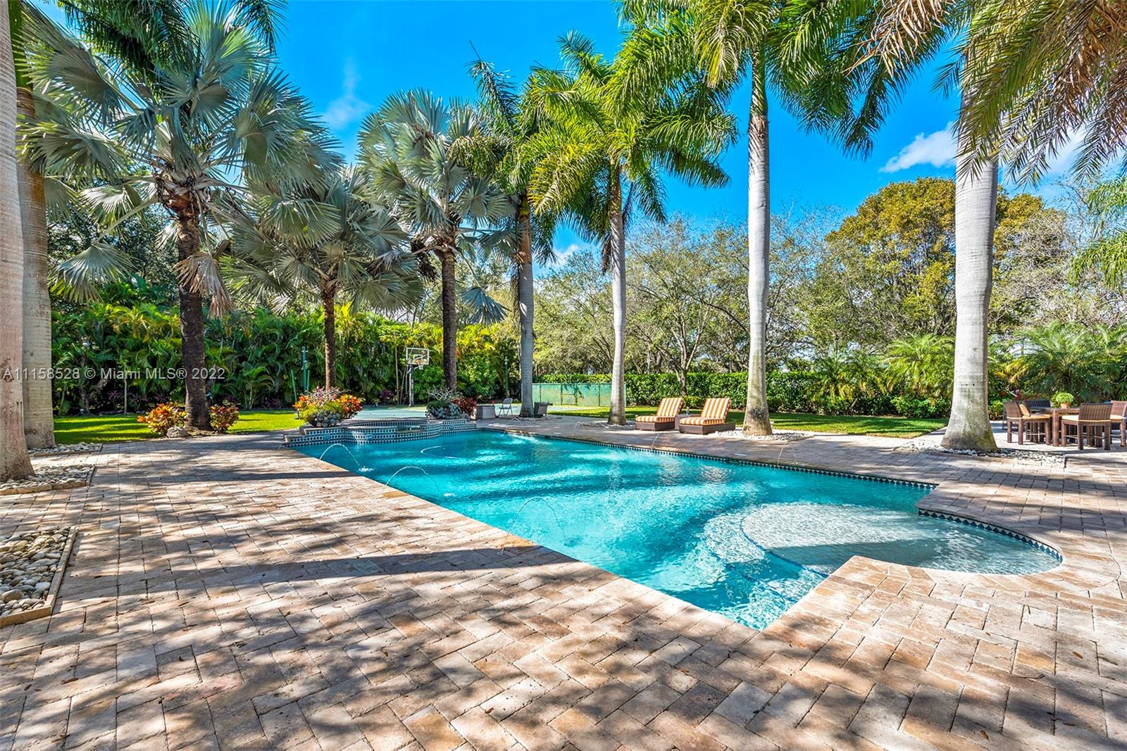 STRITTER ESTATES - Residential