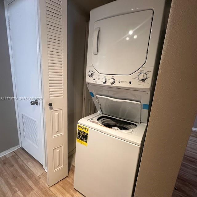 SAILBOAT POINTE CONDO - Residential Lease