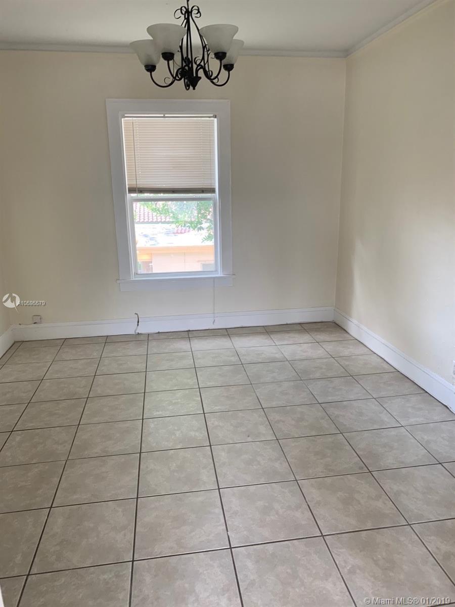 HOLLYWOOD - Residential Lease