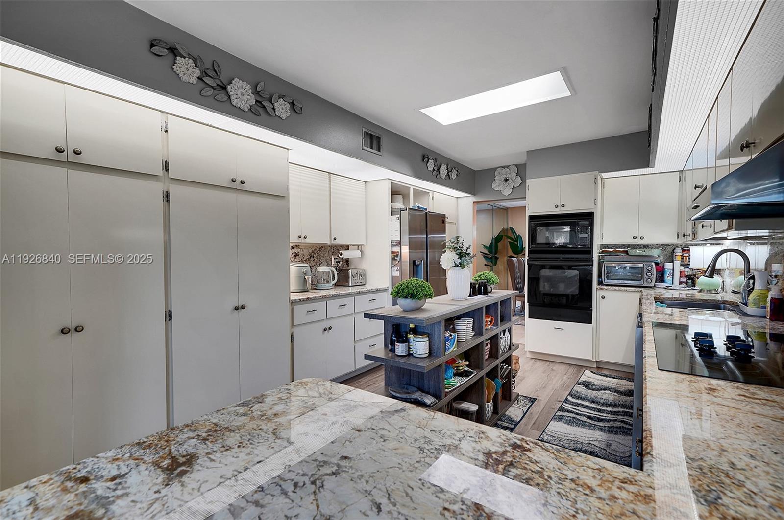 WOODLANDS SEC SIX - Residential