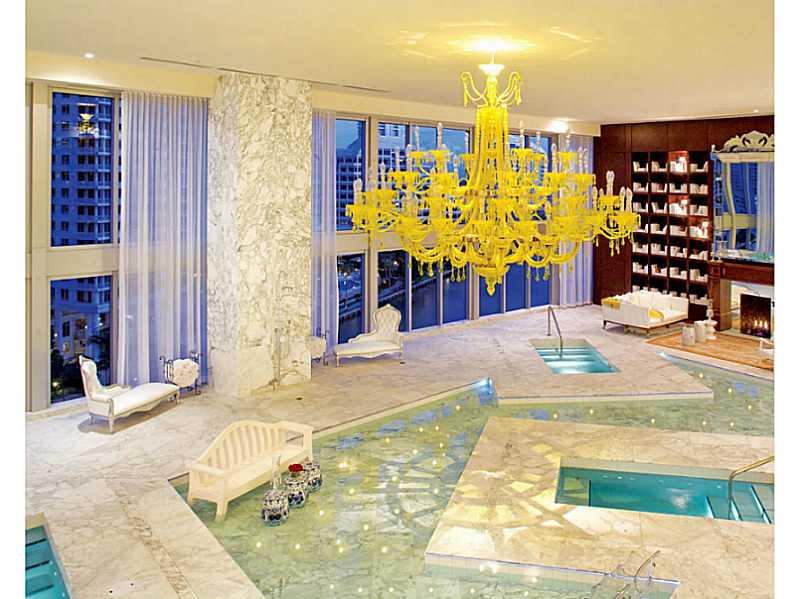 ICONBRICKELL CONDO NO 1 - Residential Lease