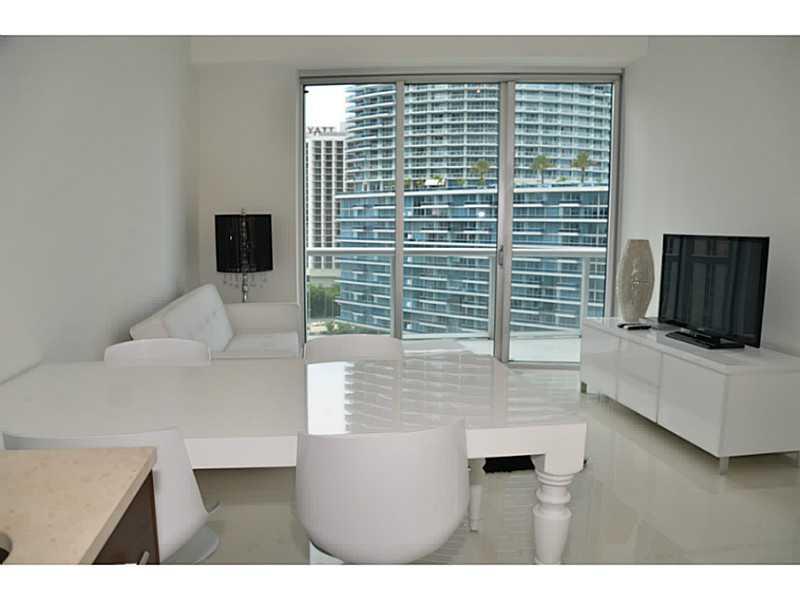 ICONBRICKELL CONDO NO 1 - Residential Lease