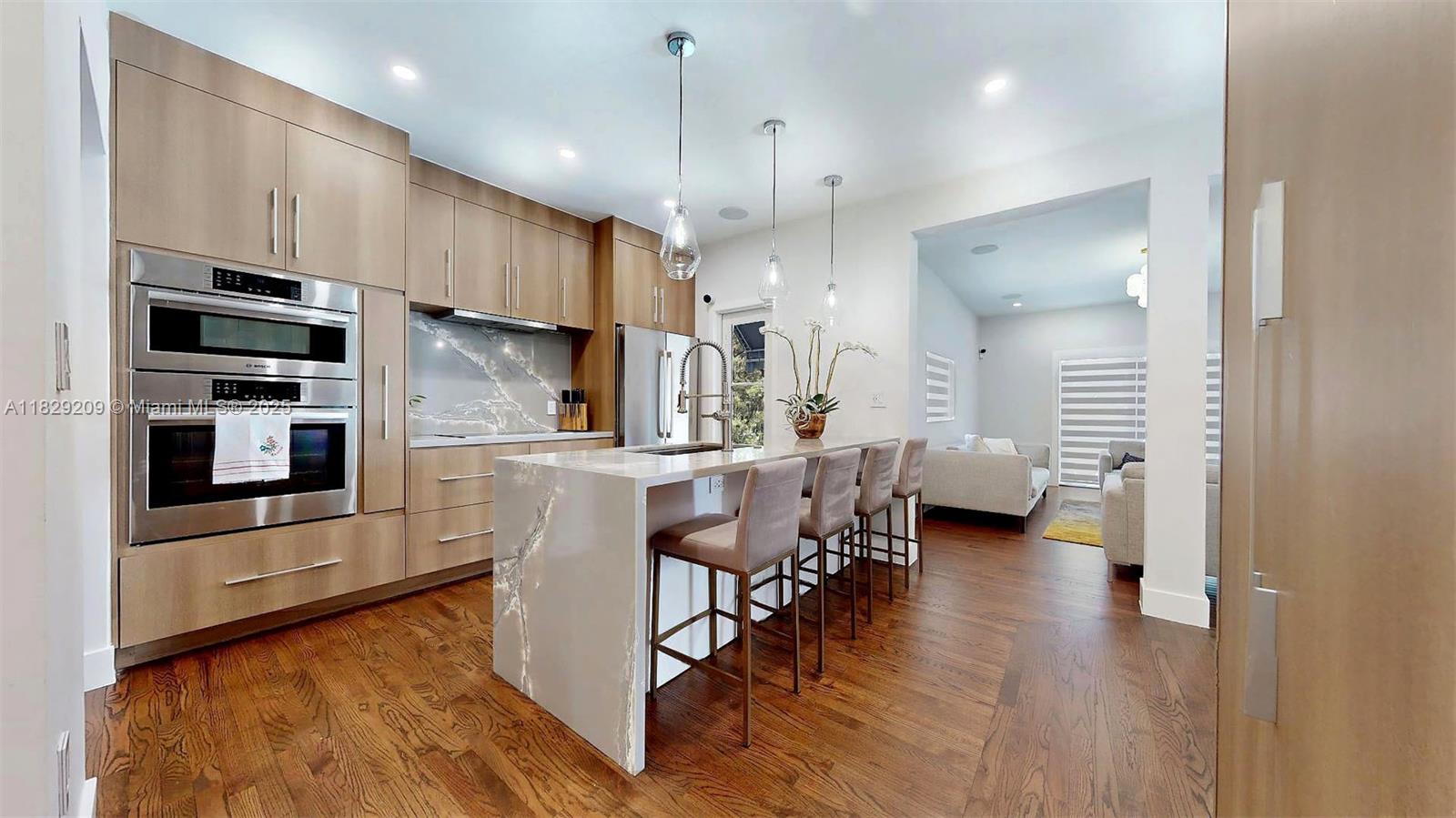 CORAL GABLES GRANADA SEC - Residential