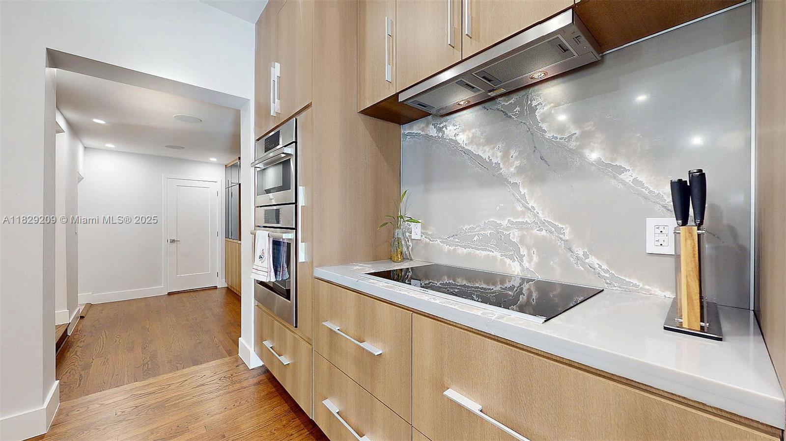 CORAL GABLES GRANADA SEC - Residential