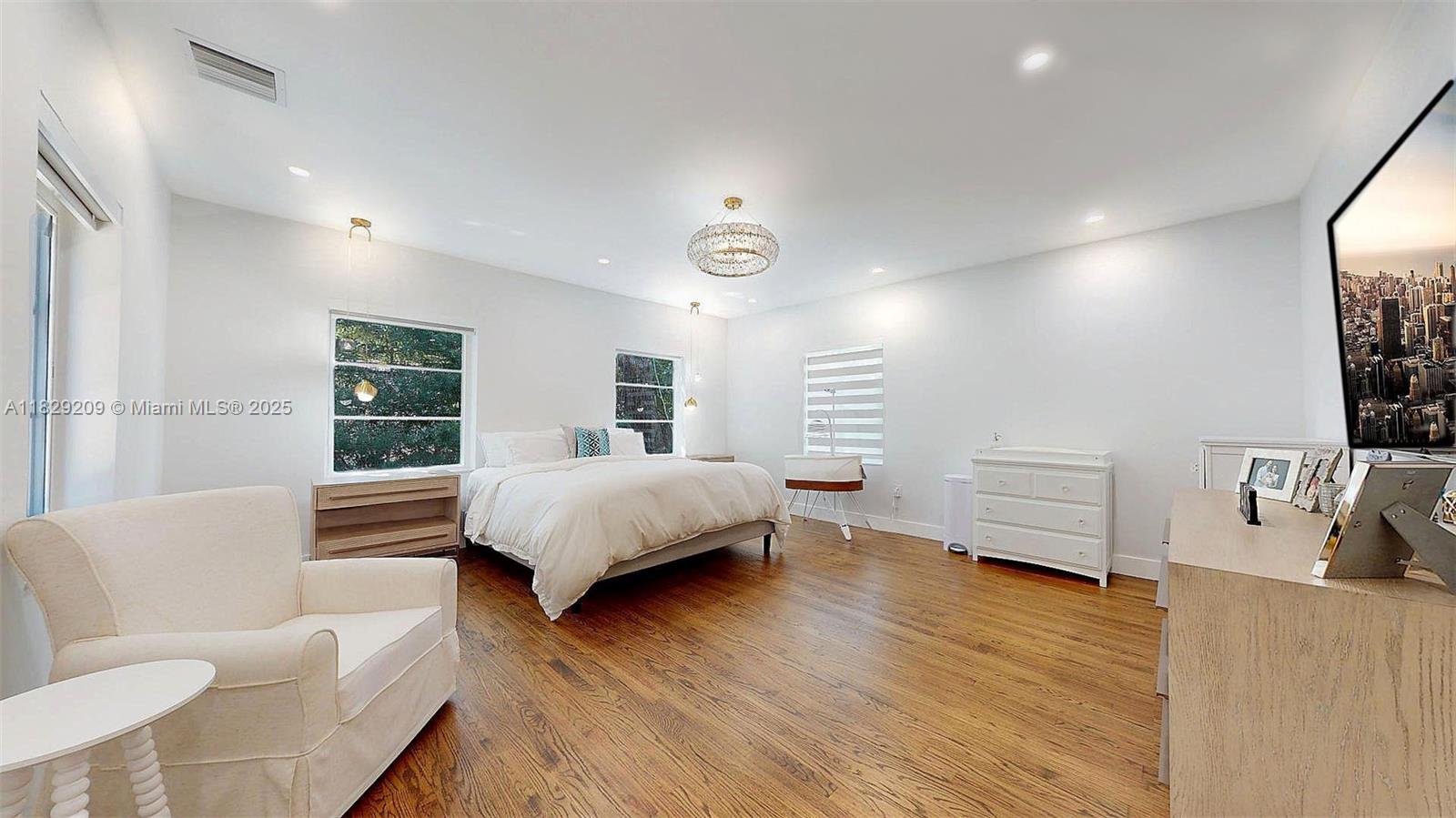 CORAL GABLES GRANADA SEC - Residential