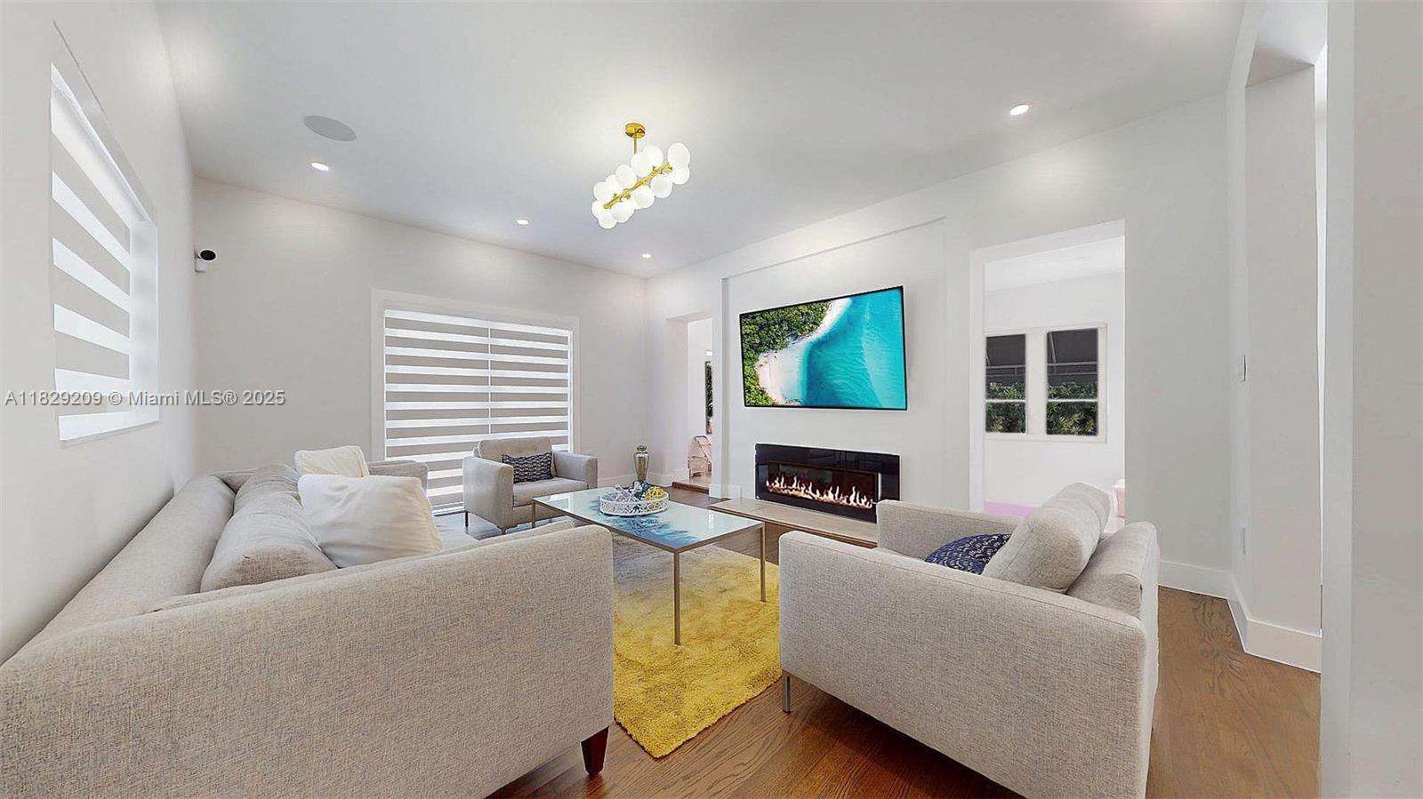 CORAL GABLES GRANADA SEC - Residential