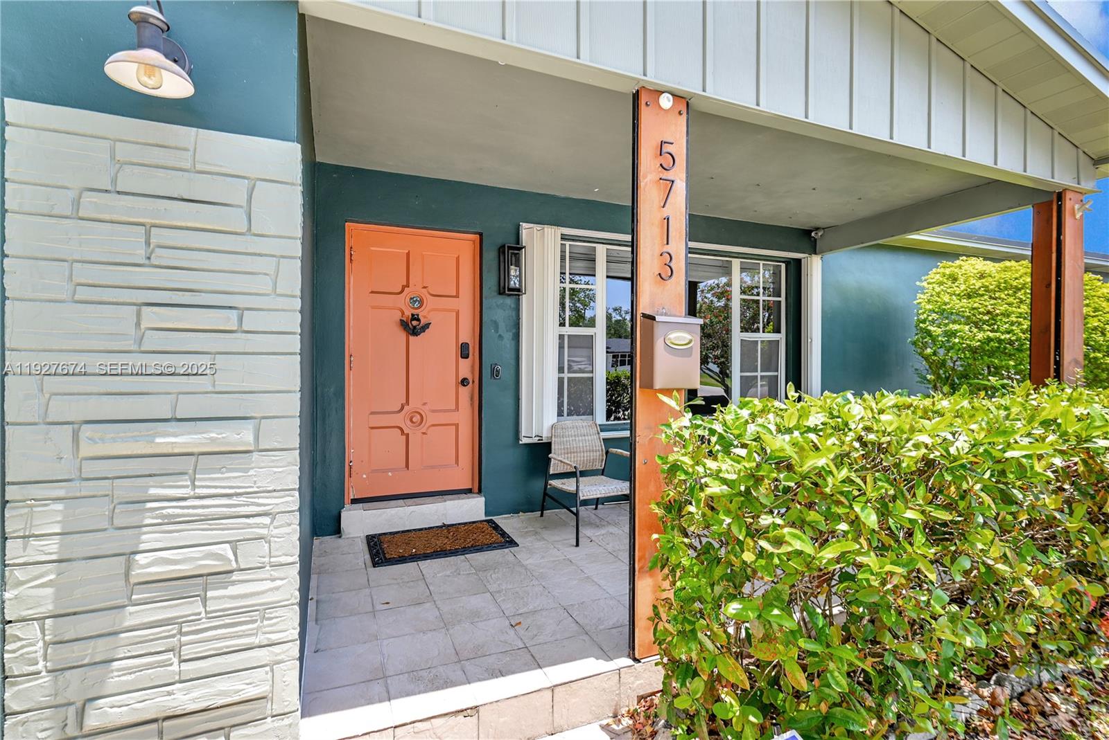 HILLSIDE PARK - Residential Lease