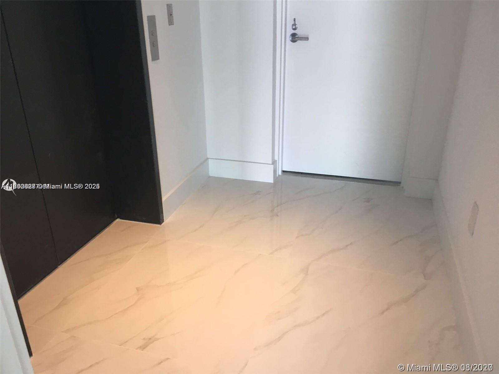 2900 NE 7th Ave 3805
