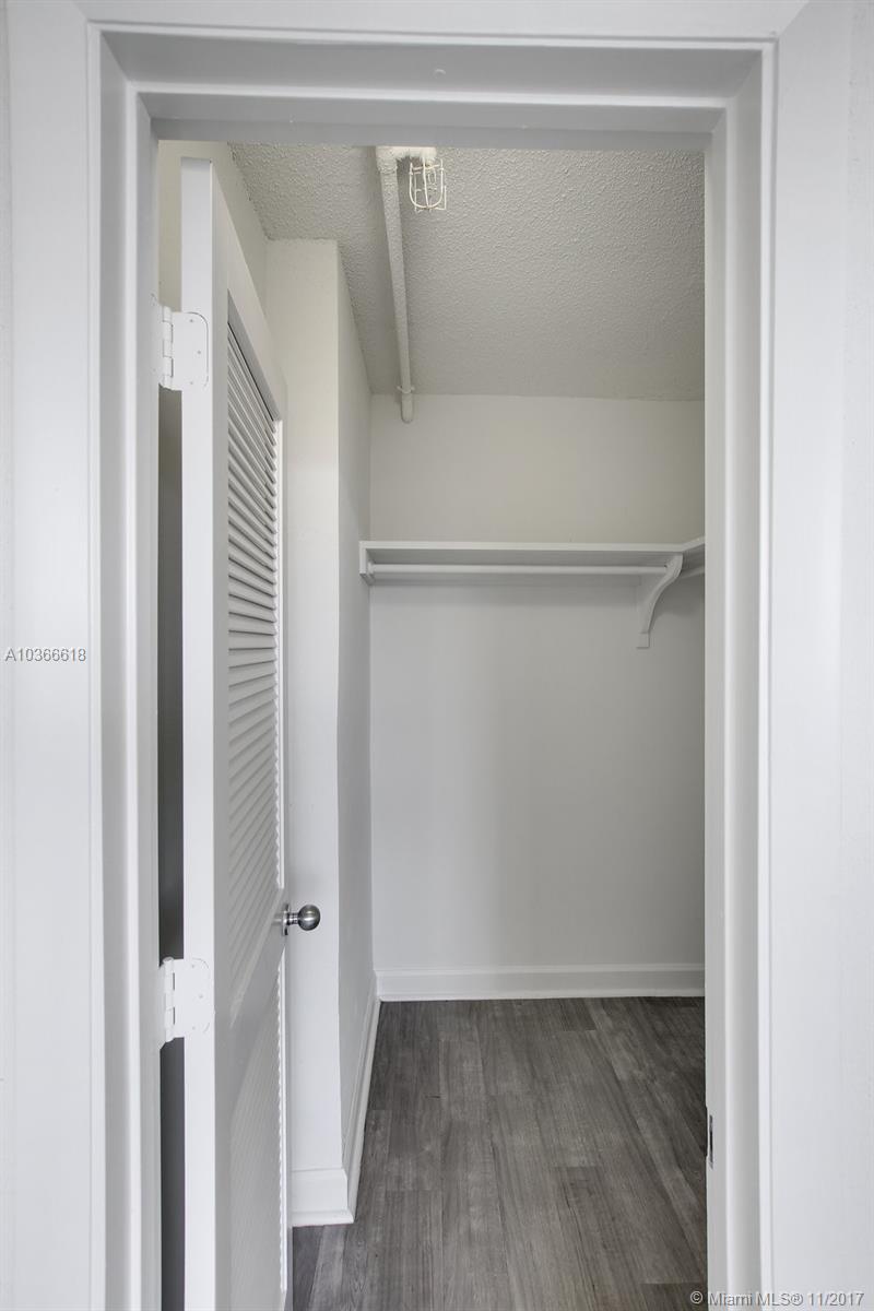 Flamingo South Beach - Residential Lease