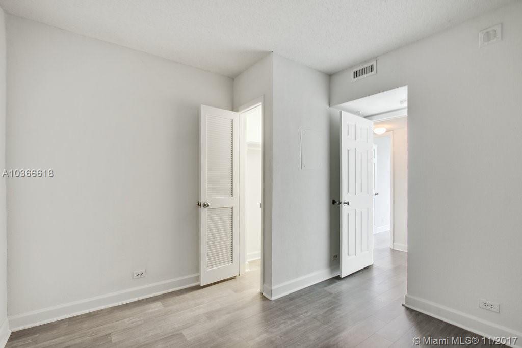 Flamingo South Beach - Residential Lease