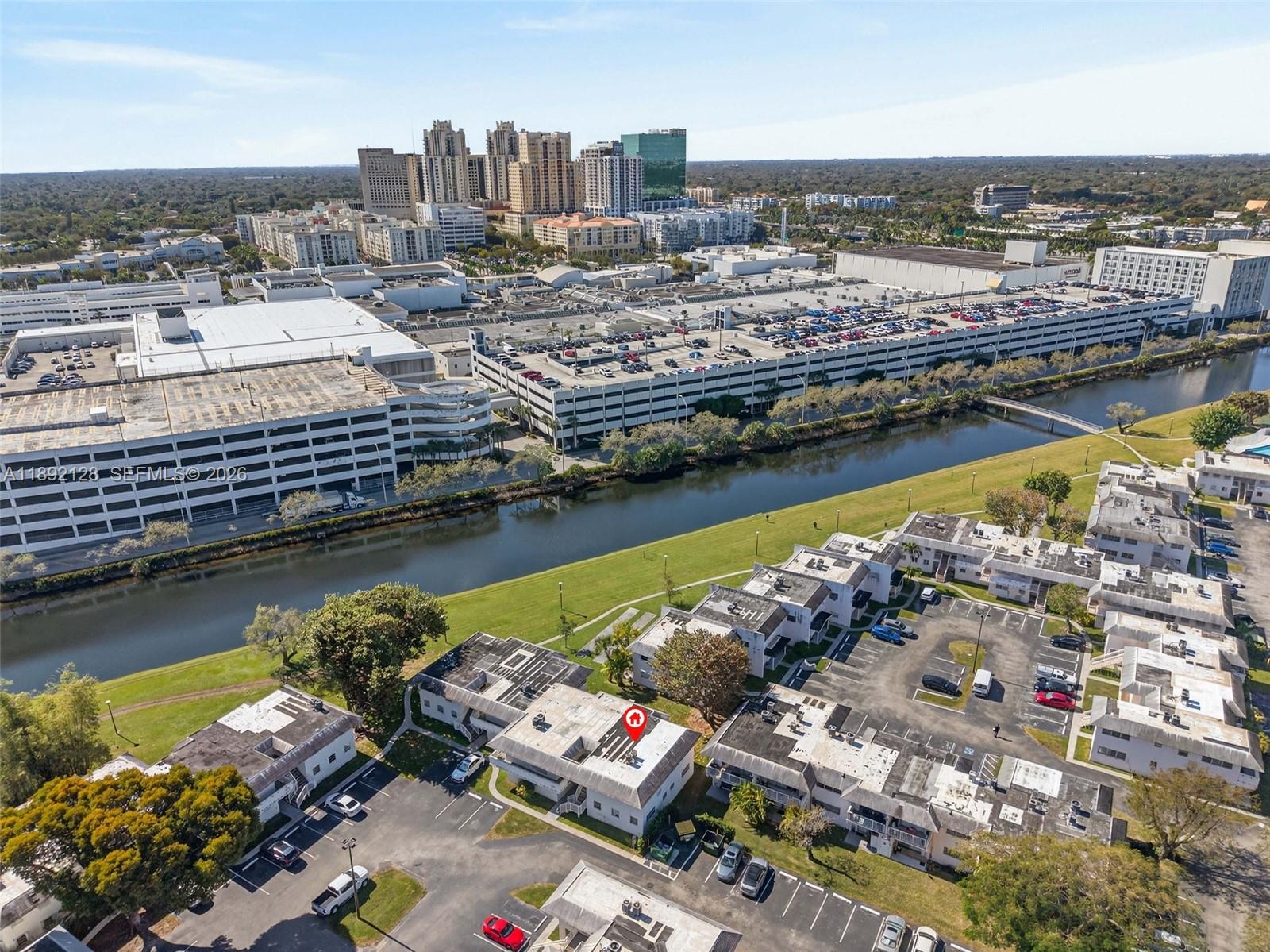 VILLAGE AT DADELAND CONDO - Residential