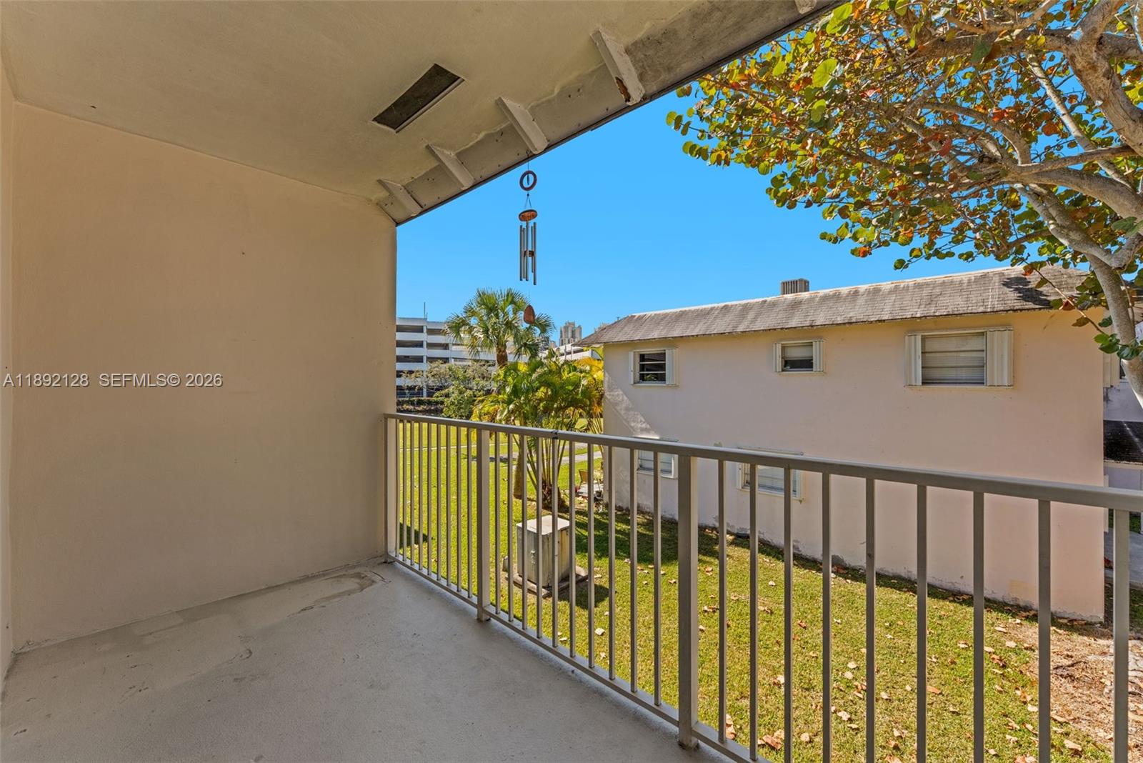 VILLAGE AT DADELAND CONDO - Residential