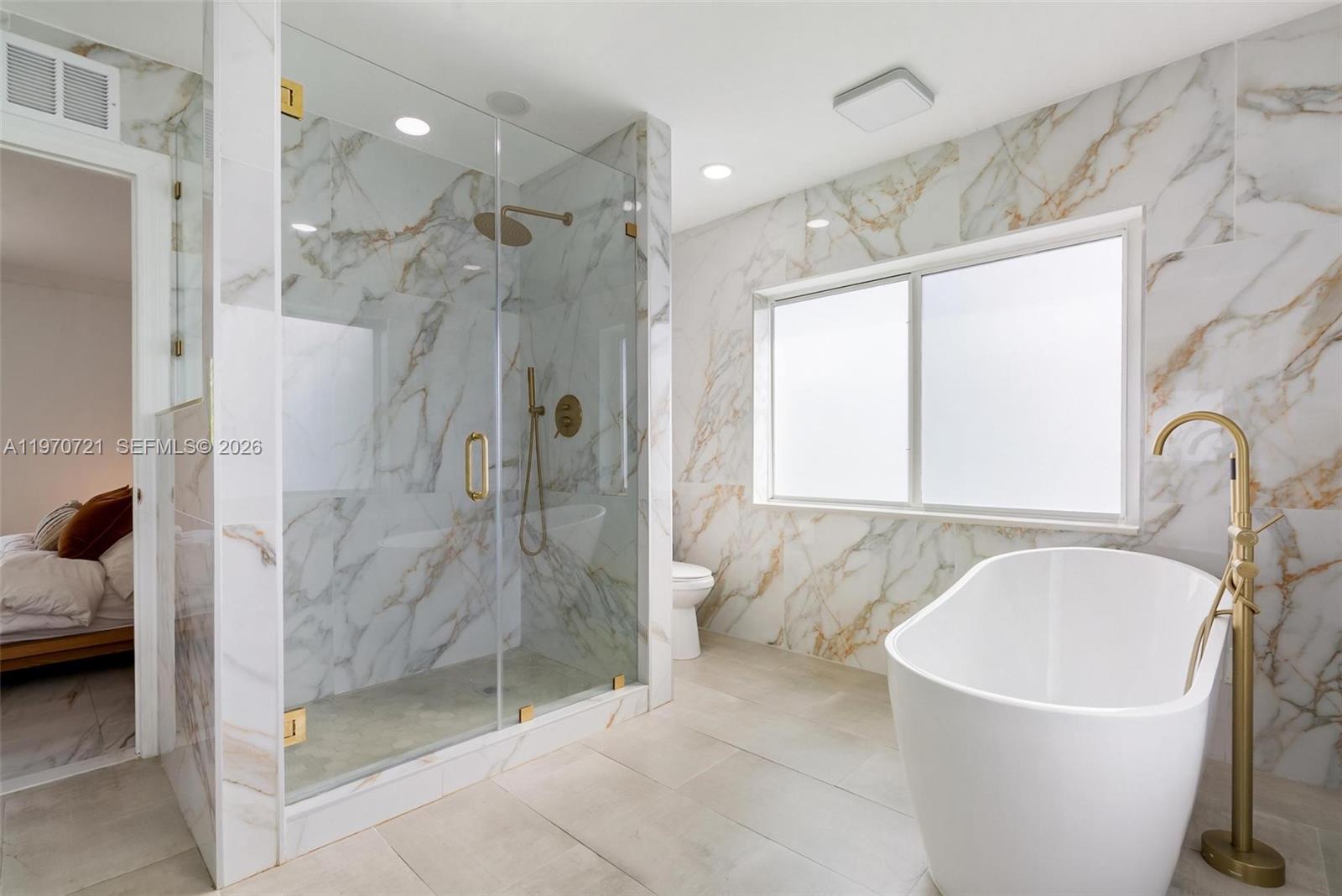 8 53 42 DAVIS HARBOR RESUB - Residential