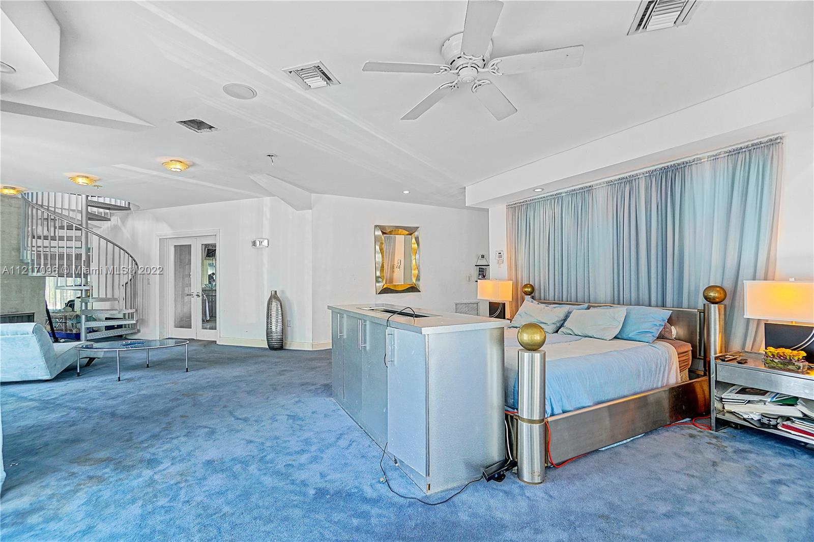 LAUDERDALE BEACH - Residential