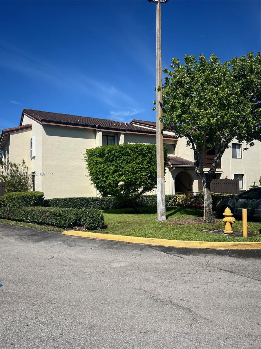 KENLAND WALK CONDO III - Residential