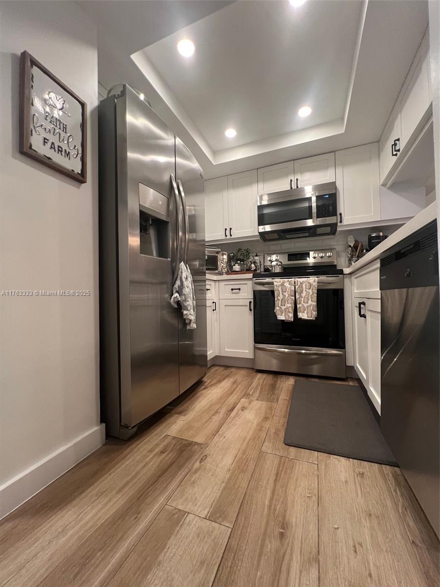 KENLAND WALK CONDO III - Residential