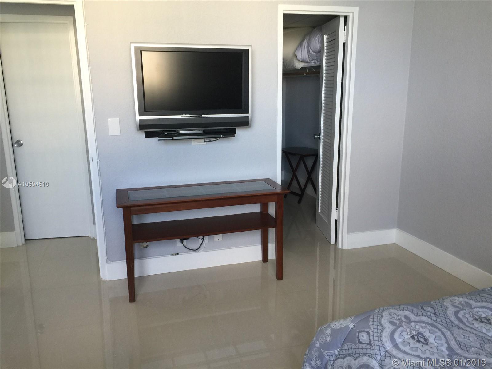 Tides On Hollywood Beach - Residential Lease