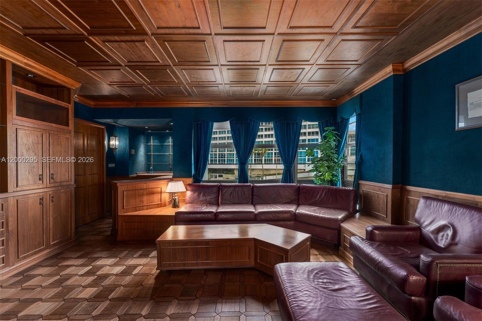 TOWERHOUSE CONDO - Residential