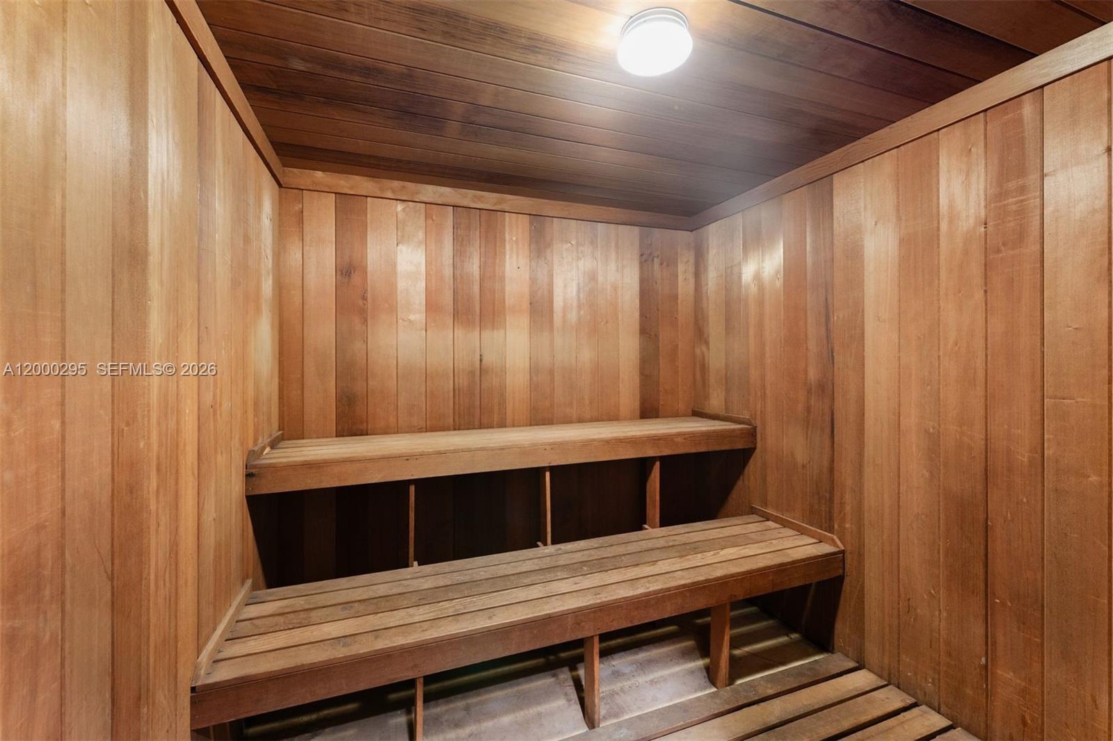 TOWERHOUSE CONDO - Residential