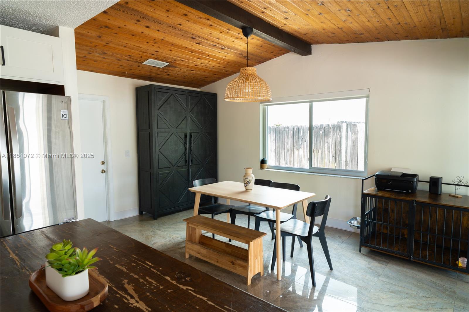 WEST DEERFIELD BEACH - Residential