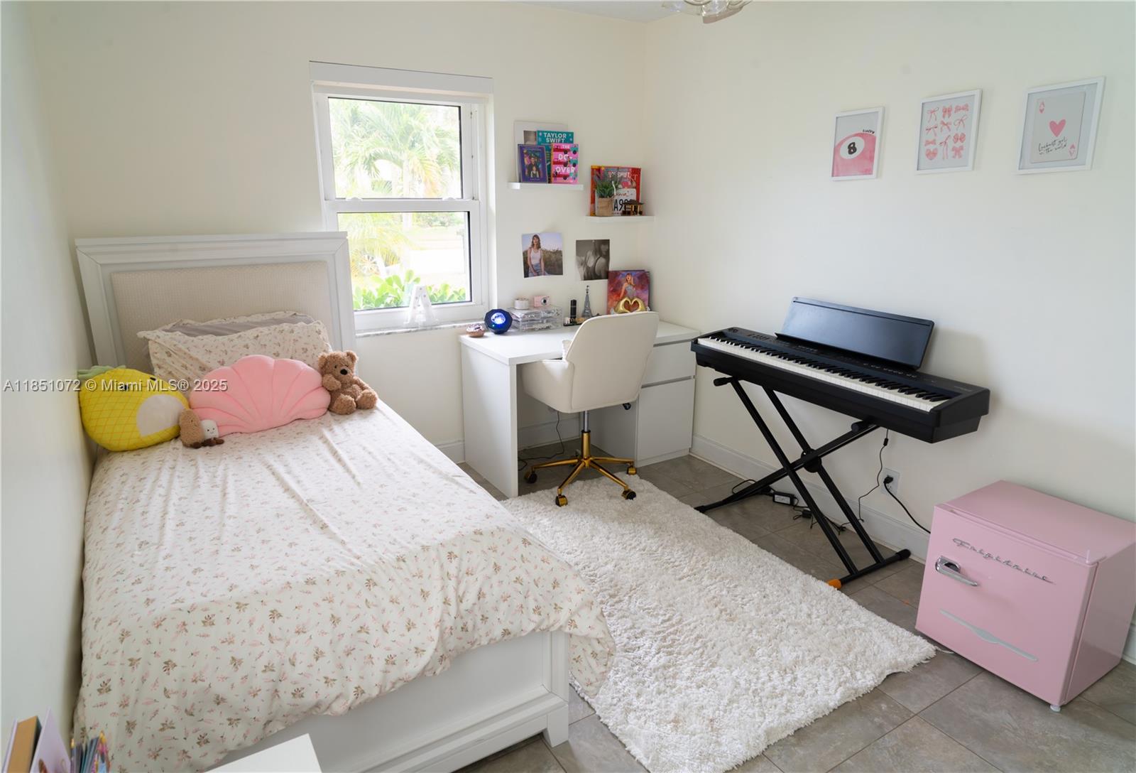 WEST DEERFIELD BEACH - Residential