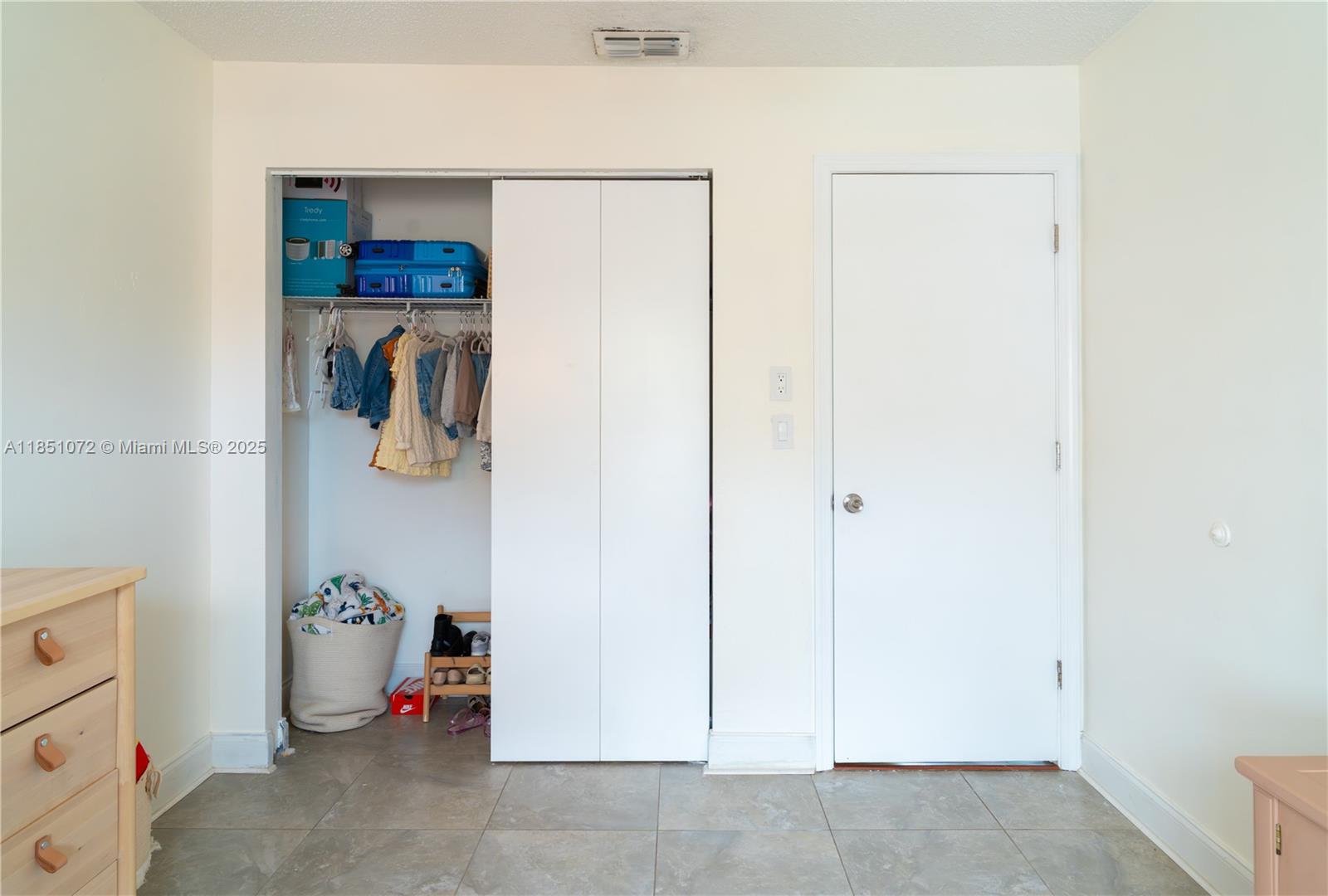 WEST DEERFIELD BEACH - Residential