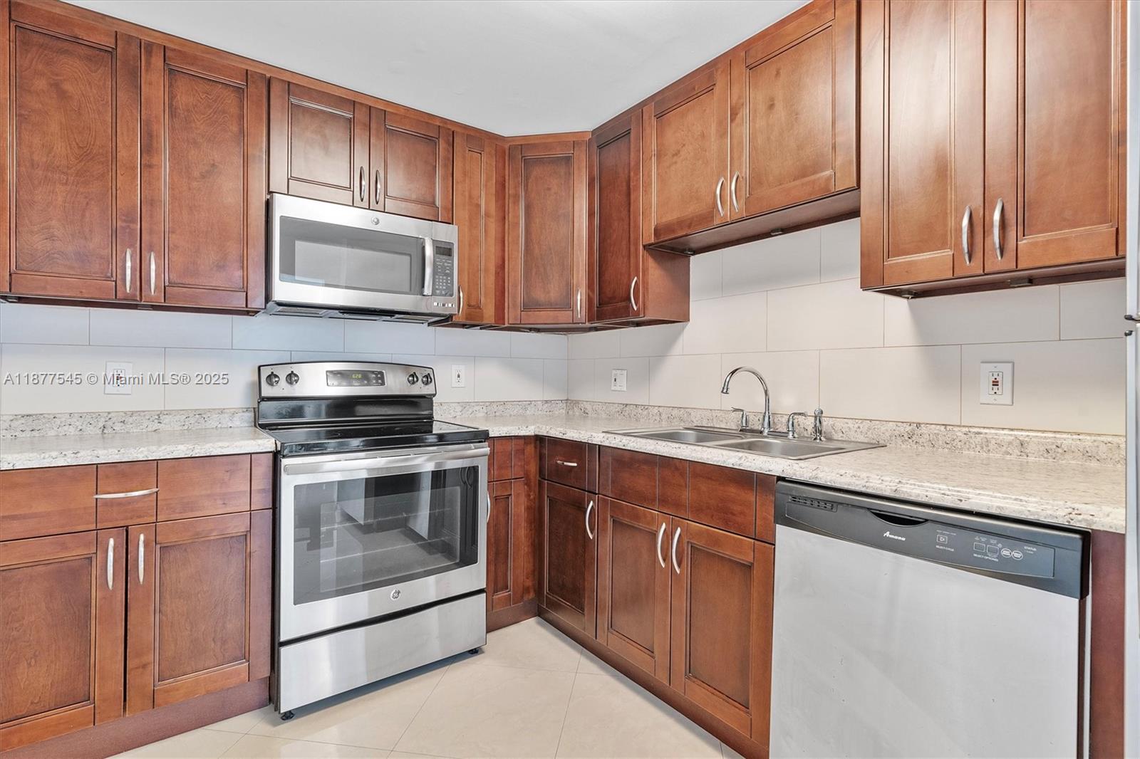 COASTAL TOWERS CONDO - Residential