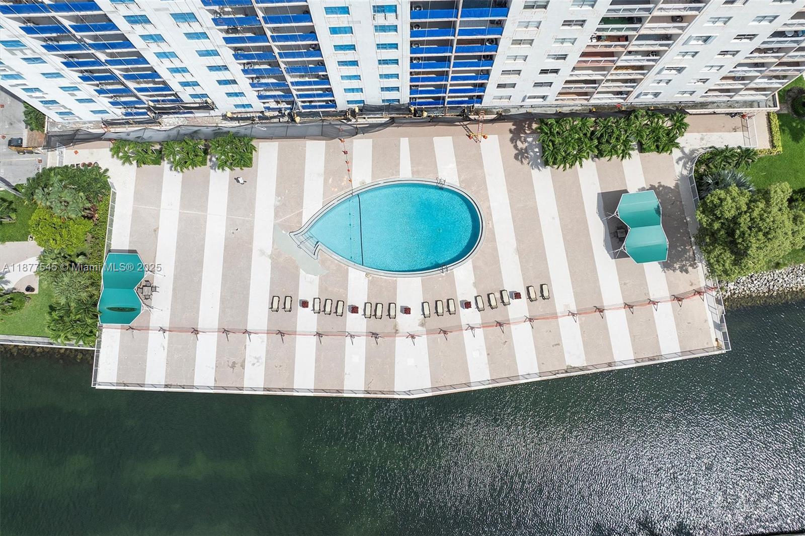 COASTAL TOWERS CONDO - Residential