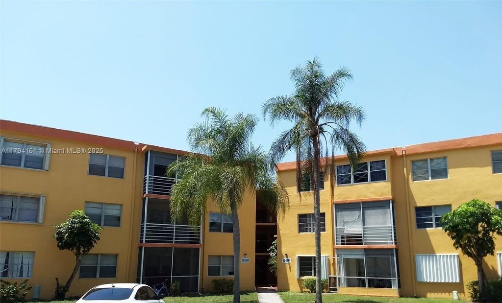 Photo of 4394 NW 9th Ave #22-3C, Deerfield Beach, FL 33064 (MLS # A11794161)