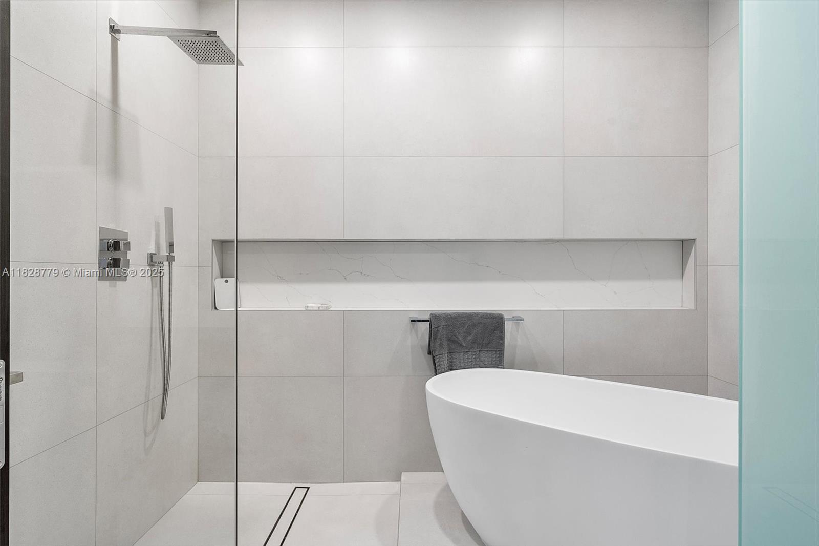 ASIA CONDO - Residential