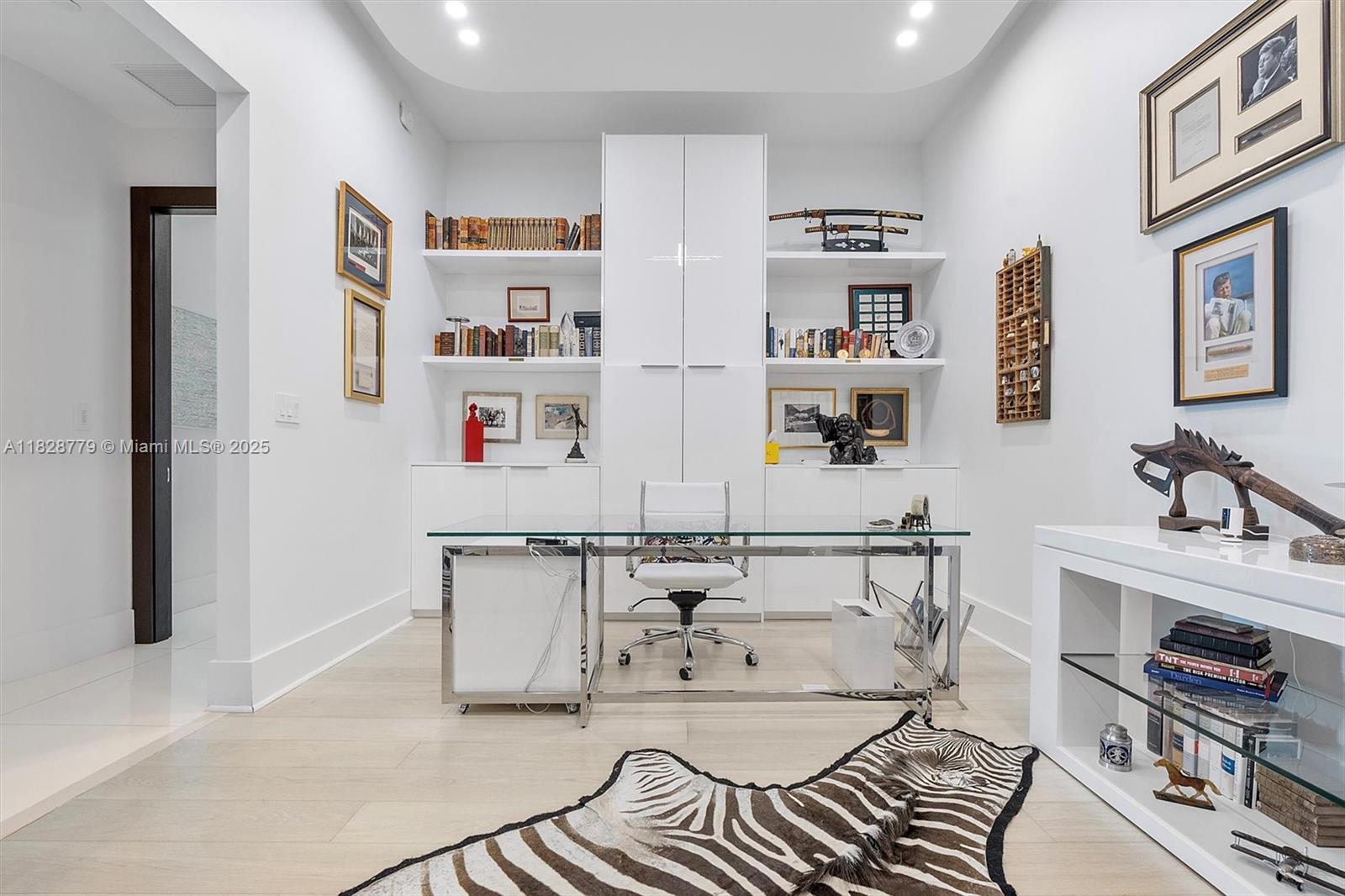 ASIA CONDO - Residential