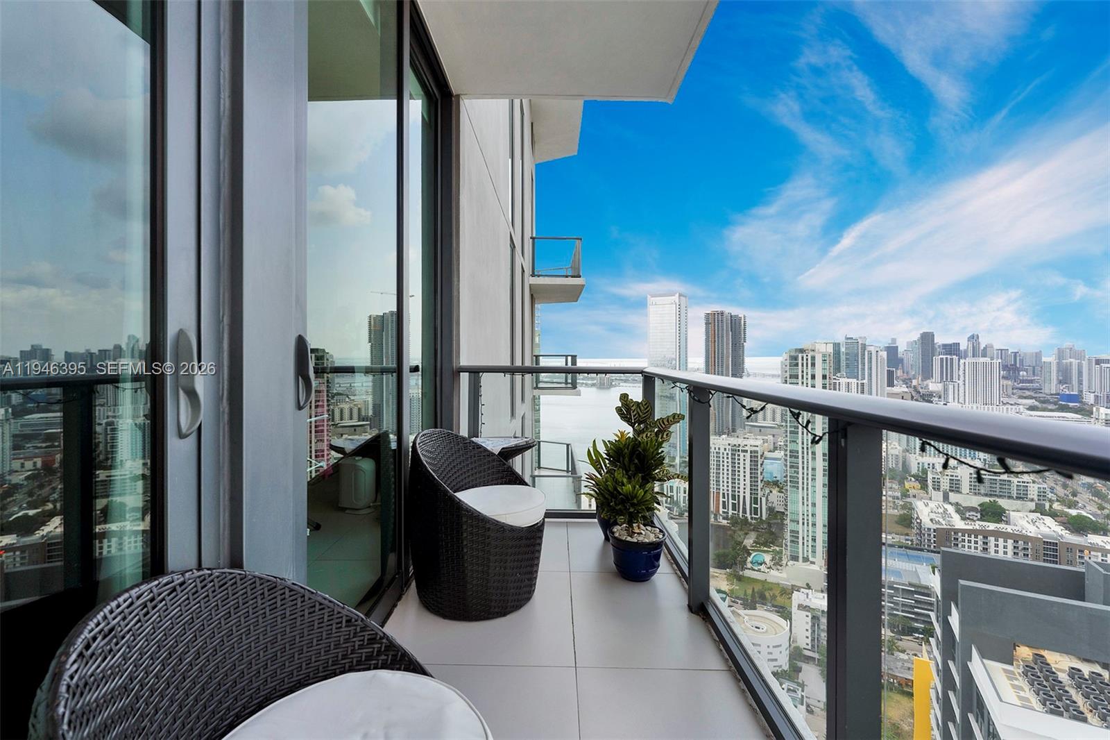 Paraiso Bayviews - Residential