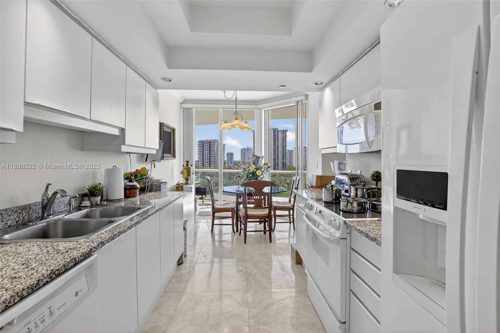 7000 ISL BLVD WILLIAMS IS - Residential