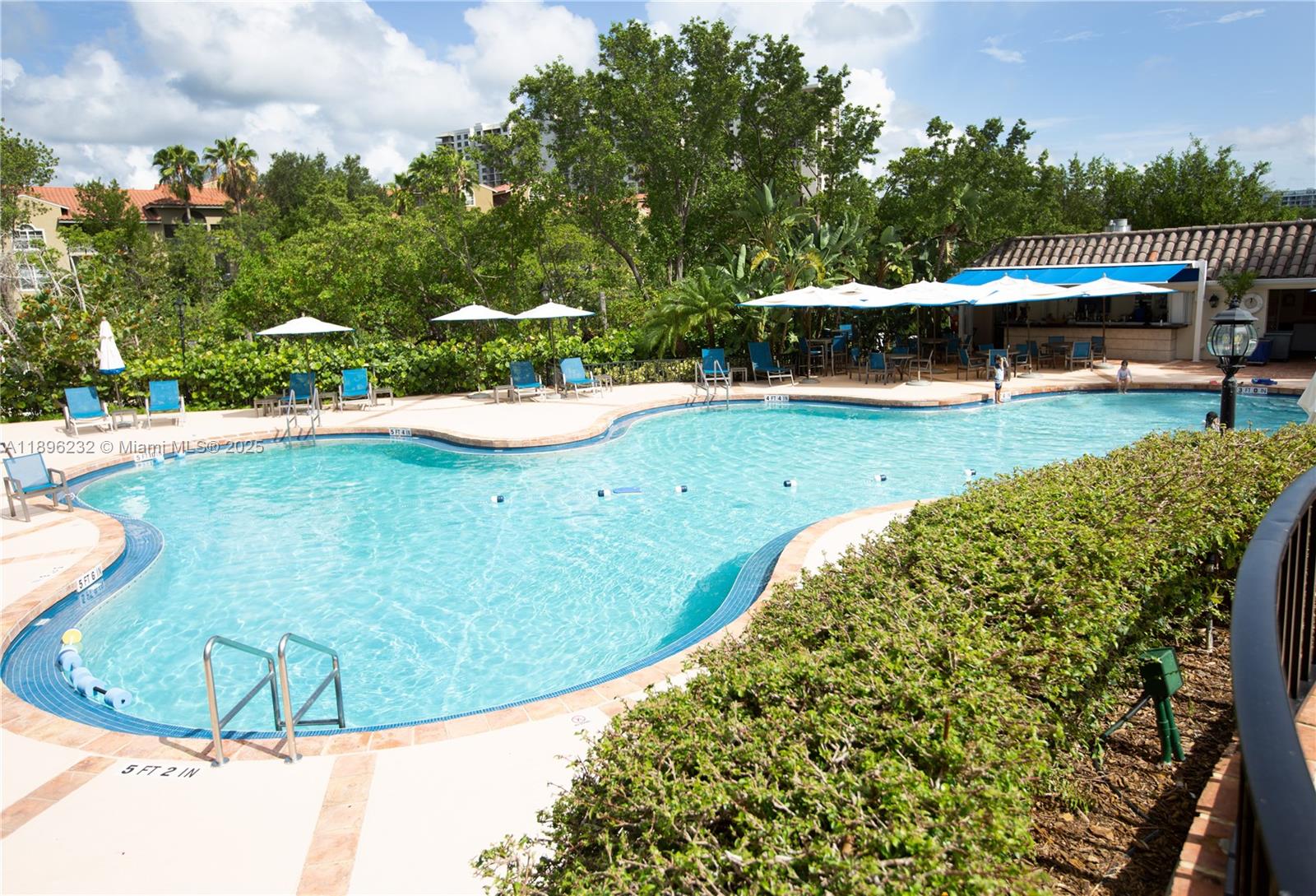 7000 ISL BLVD WILLIAMS IS - Residential