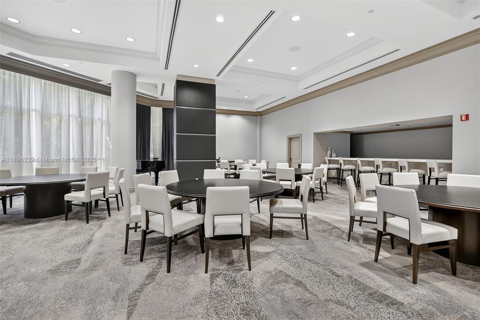 7000 ISL BLVD WILLIAMS IS - Residential