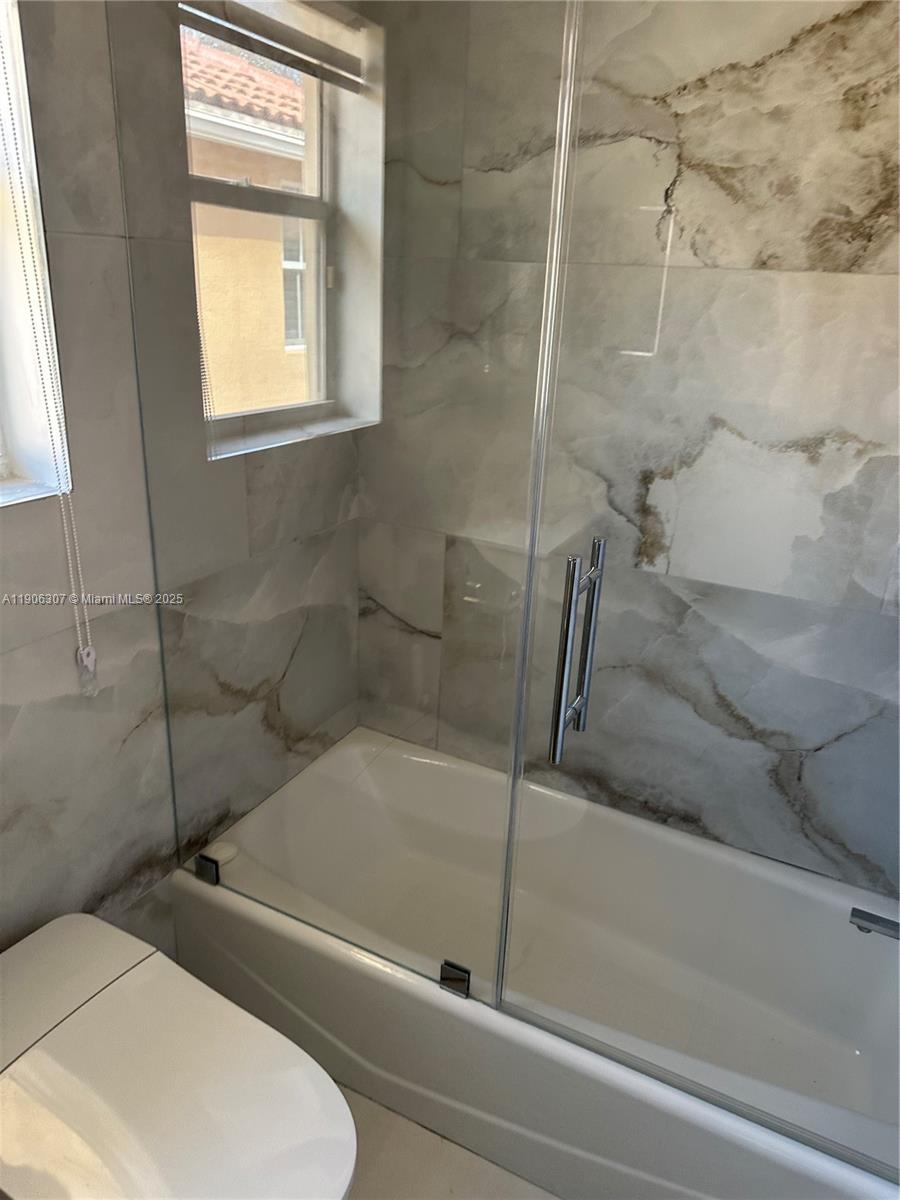 WEST LAKE VILLAGE PLAT - Residential Lease