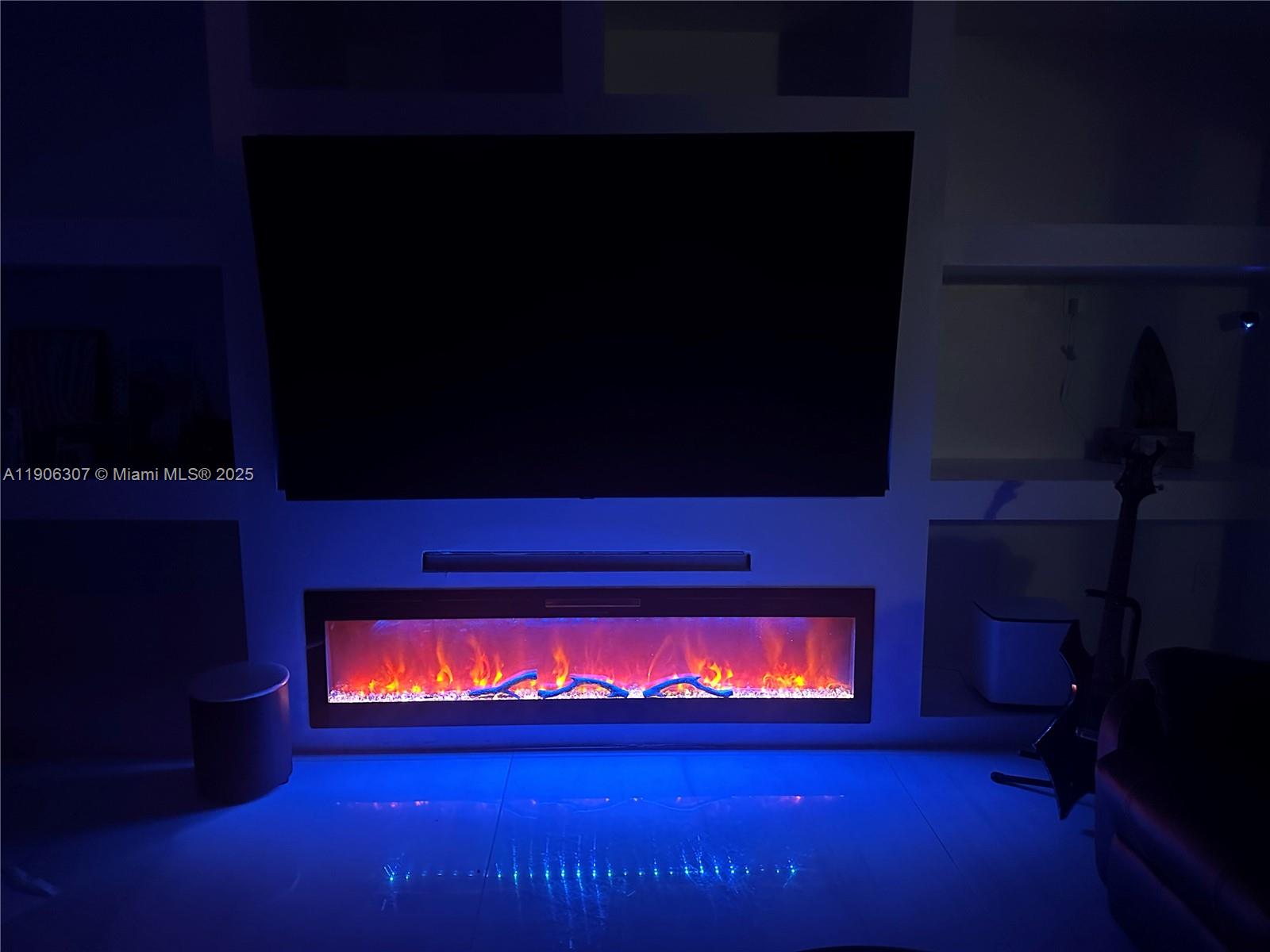 WEST LAKE VILLAGE PLAT - Residential Lease