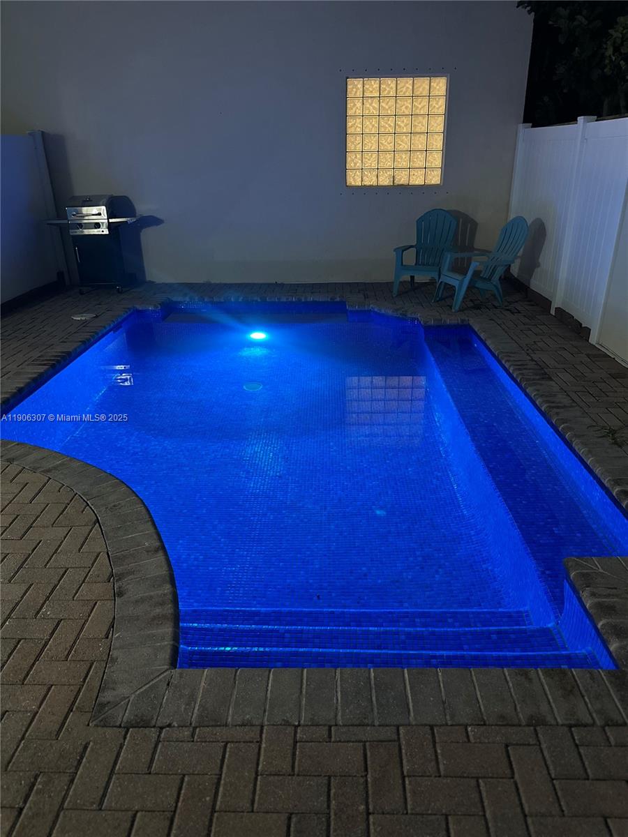 WEST LAKE VILLAGE PLAT - Residential Lease