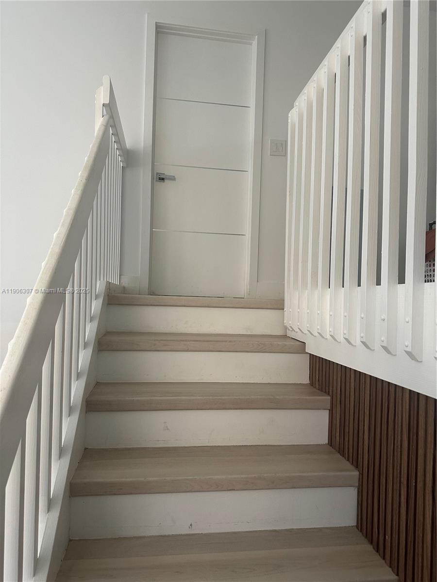 WEST LAKE VILLAGE PLAT - Residential Lease