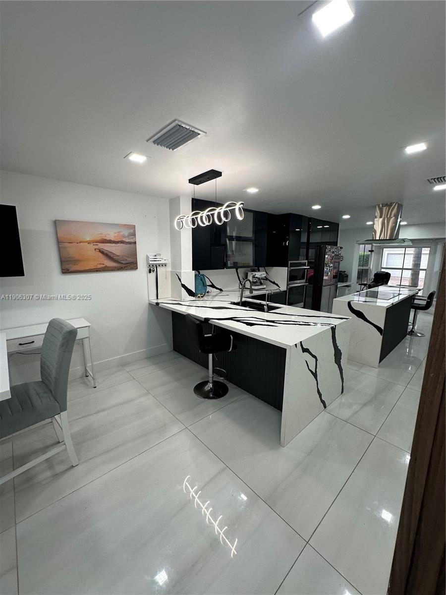 WEST LAKE VILLAGE PLAT - Residential Lease