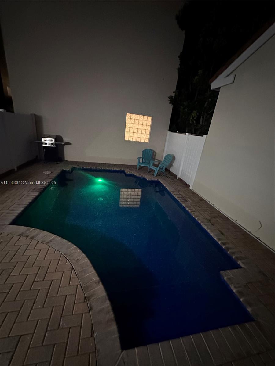 WEST LAKE VILLAGE PLAT - Residential Lease