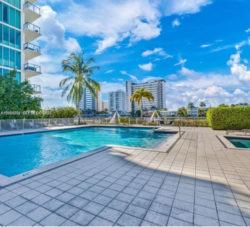 ELOQUENCE ON THE BAY COND - Residential Lease