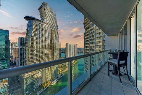475 Brickell Ave 3515 Miami FL 33131