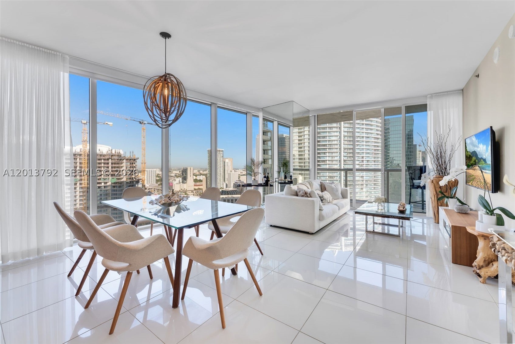 475 Brickell Ave 3515