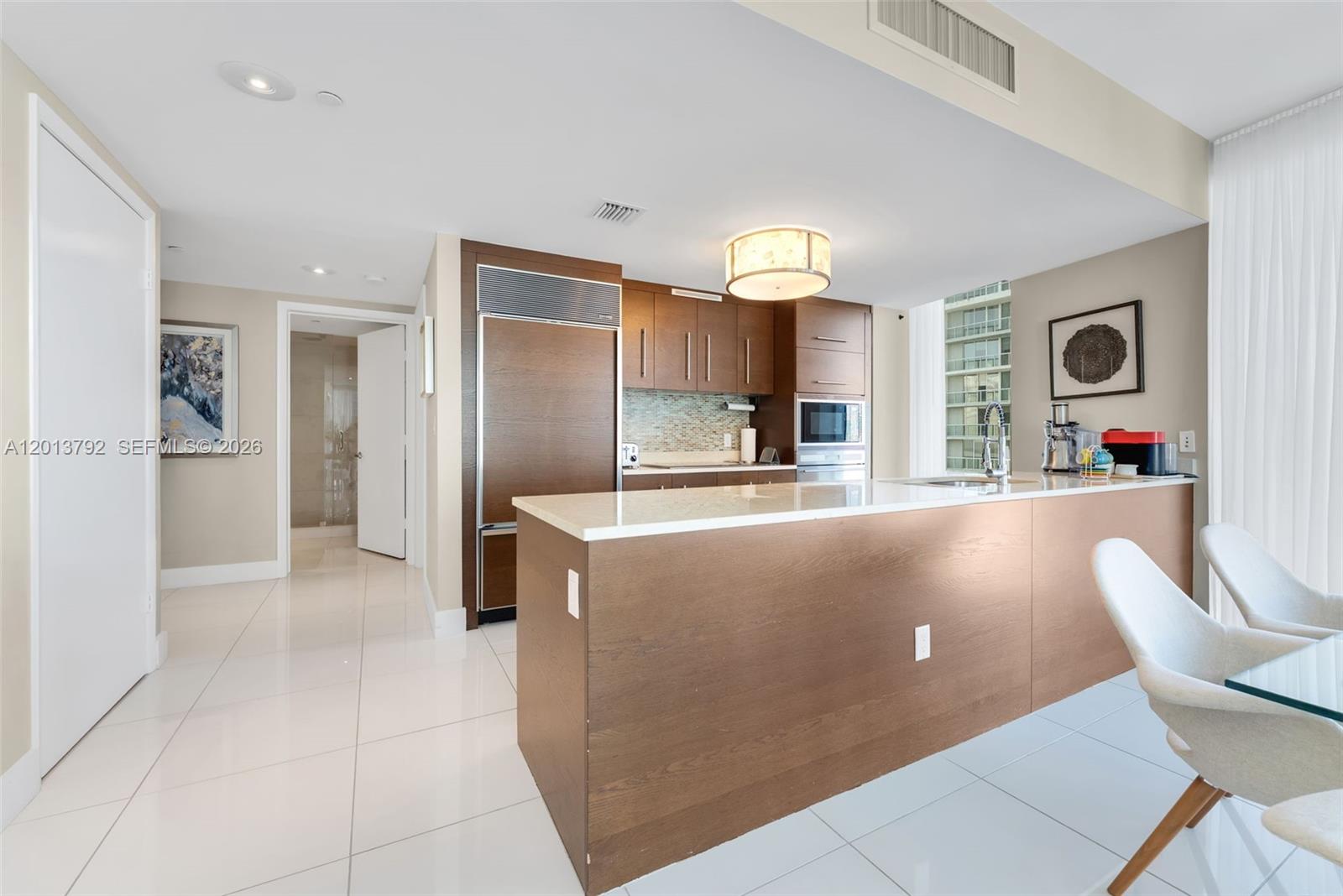 ICONBRICKELL CONDO NO 1 - Residential Lease