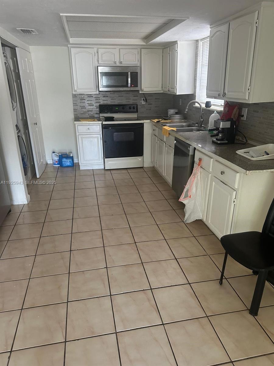 LUCERNE GARDENS - Residential