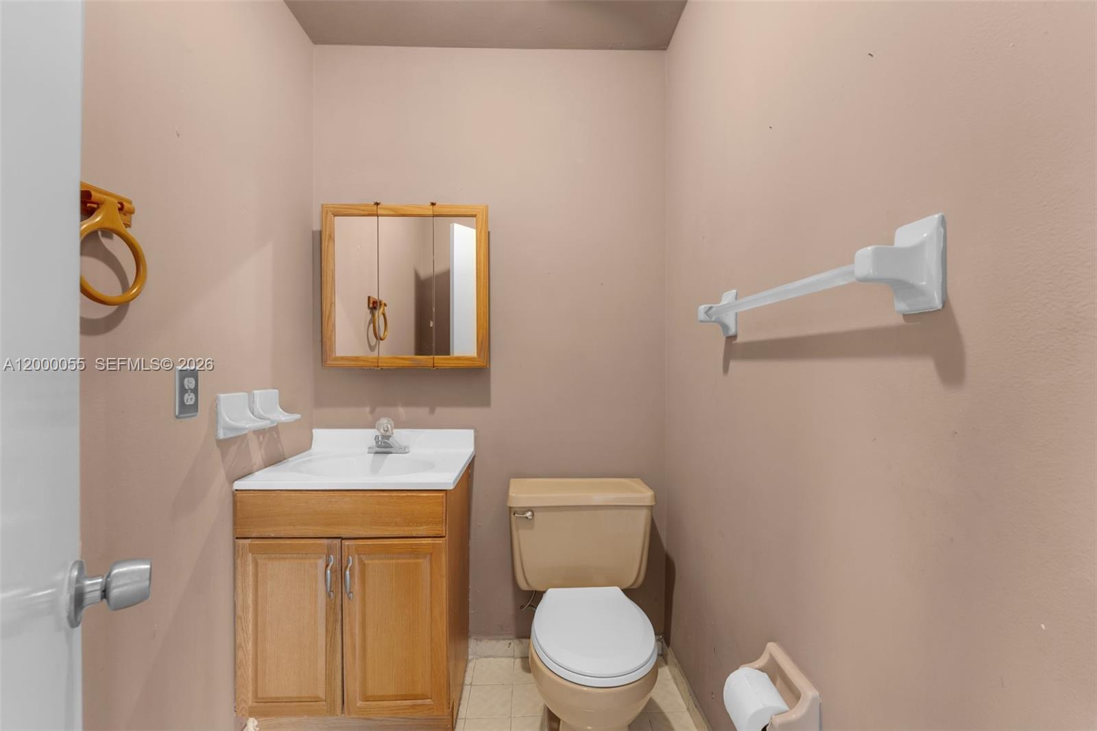 CHATEAUBLEAU VILLAS CONDO - Residential