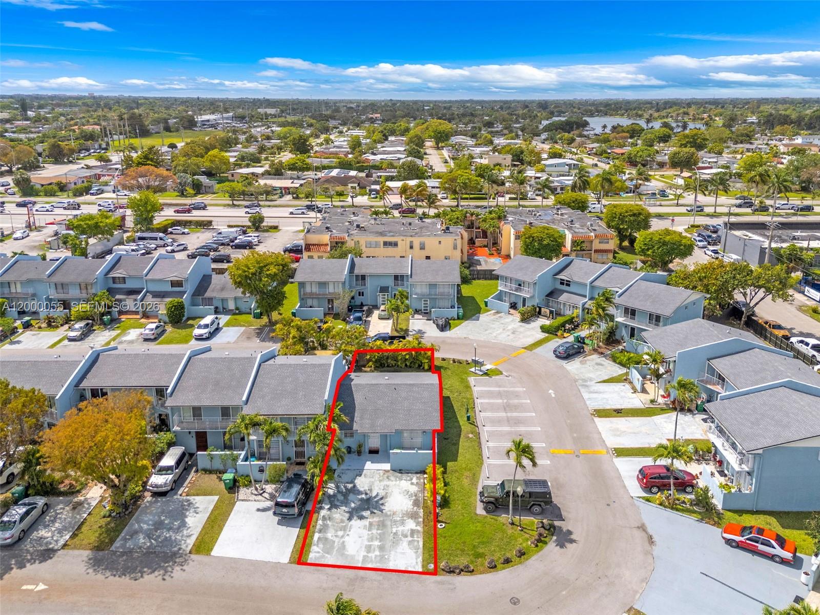 CHATEAUBLEAU VILLAS CONDO - Residential