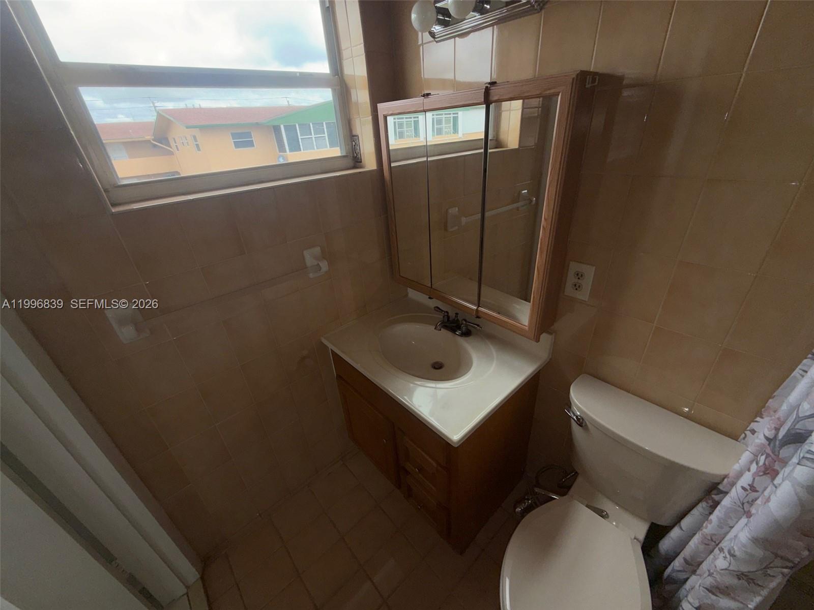 HIALEAH GARDENS BLDG NO 2 - Residential